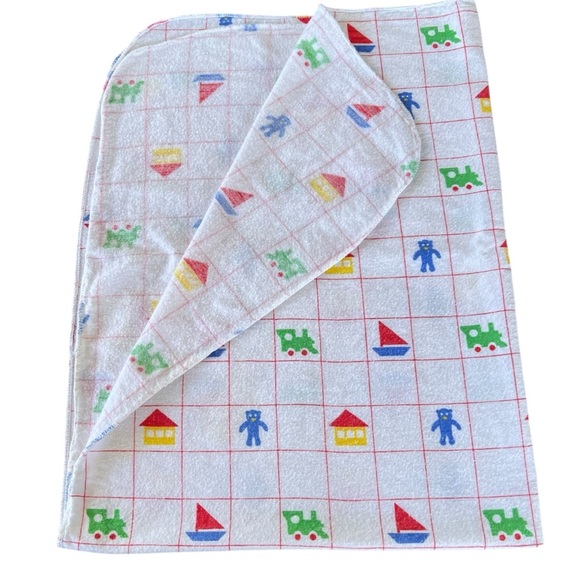 VTG Primary Color Grid Pattern Flannel Receiving Blanket Sailboat Bears Trains - Picture 5 of 7